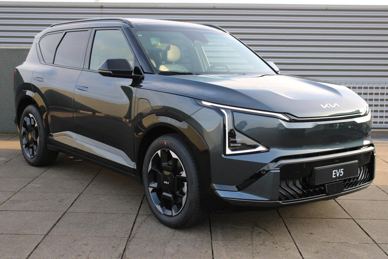 KIA EV5 GT-Line Business Edition 81.4 kWh Direct leverbaar / Lage fiscale waarde