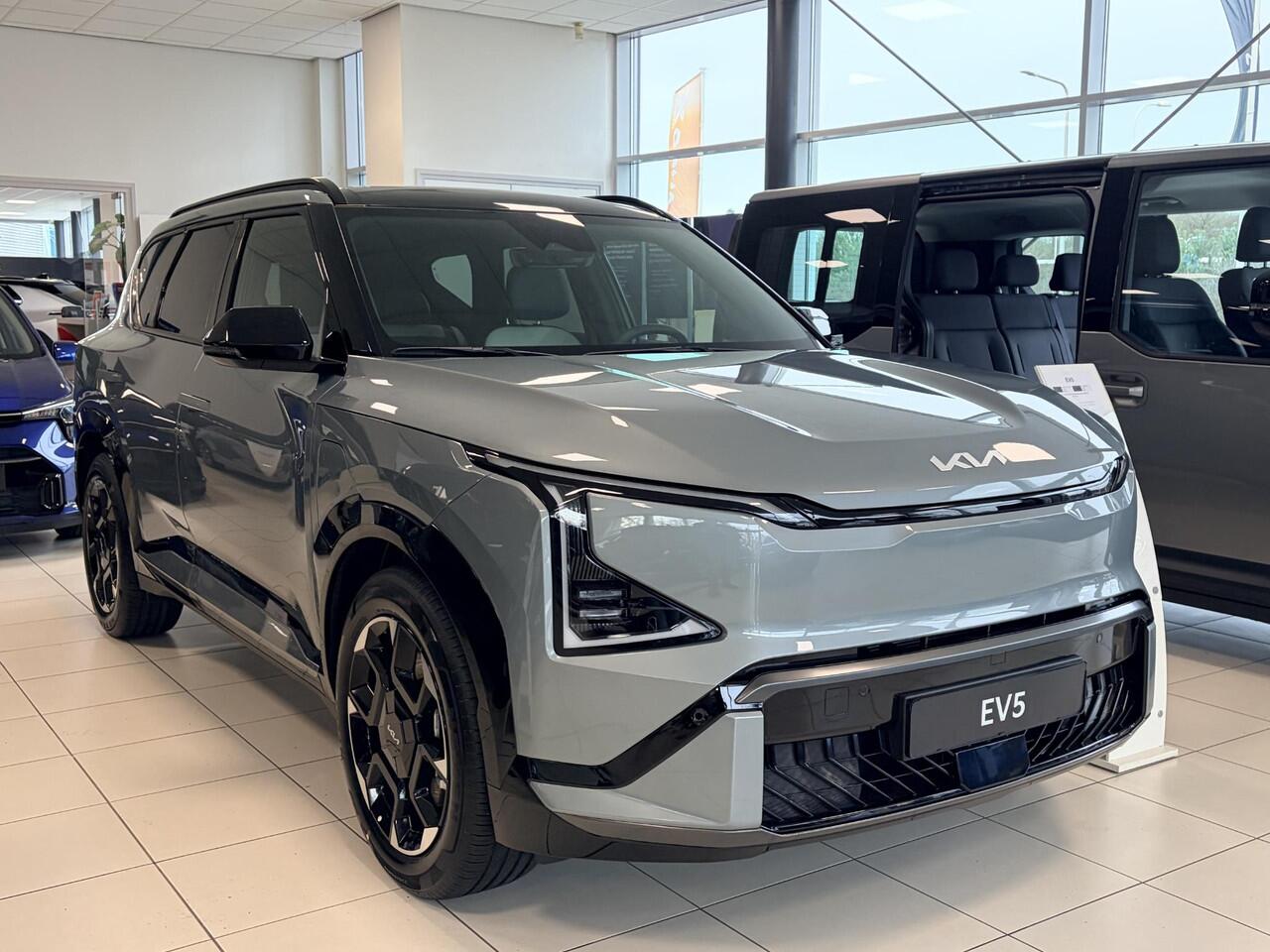 KIA EV5 GT-Line Business Edition 81.4 kWh Rijklaarprijs | Iceberg Green direct leverbaar uit voorraad |