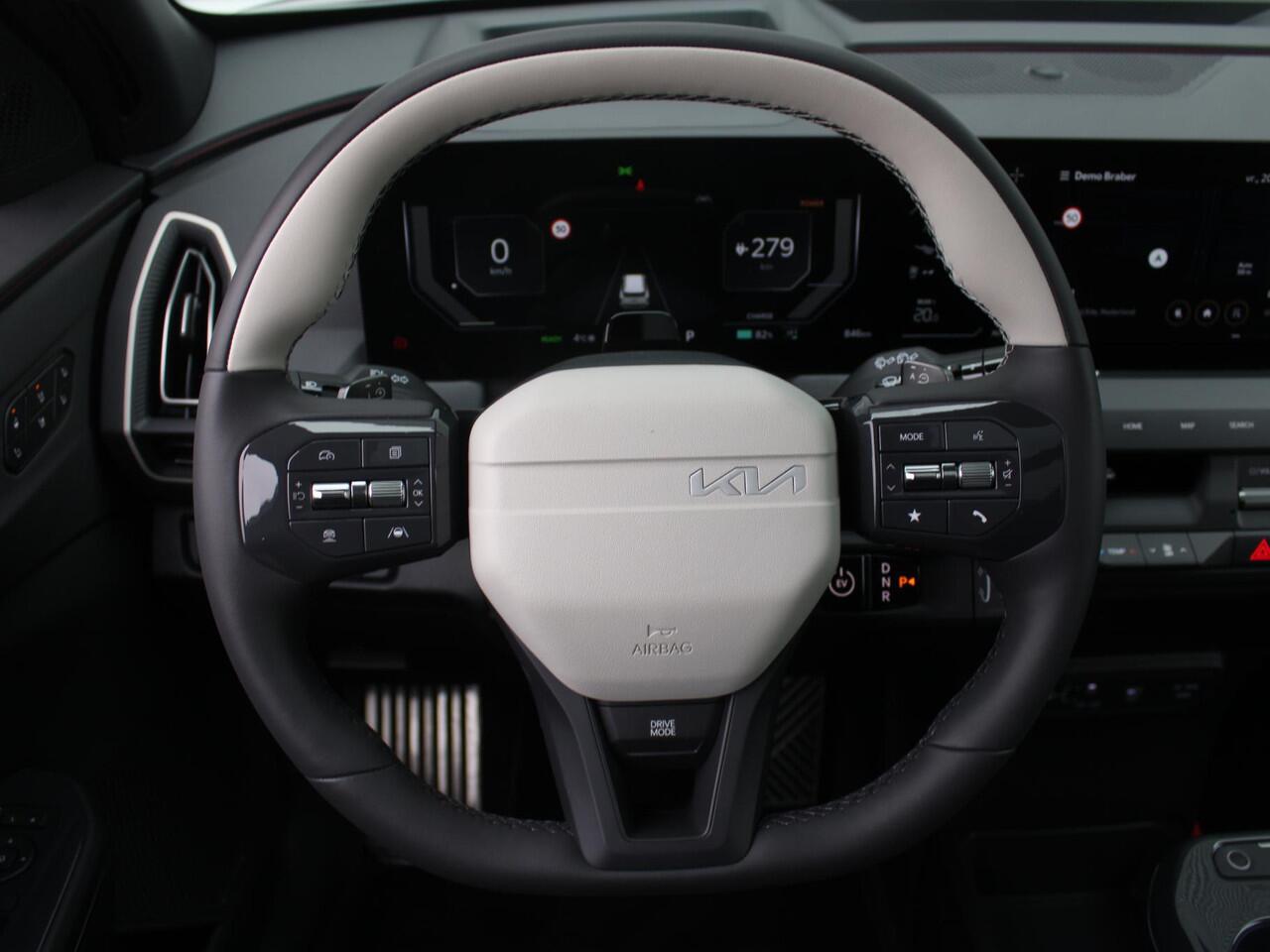 KIA EV5 GT-PlusLine 81.4 kWh | Schuifdak | Stuur-/stoelverwarming + ventilatie | Warmtepomp | 360 Camera | Elek. stoelverst. | Leer | HUD | LED | 19" LM |