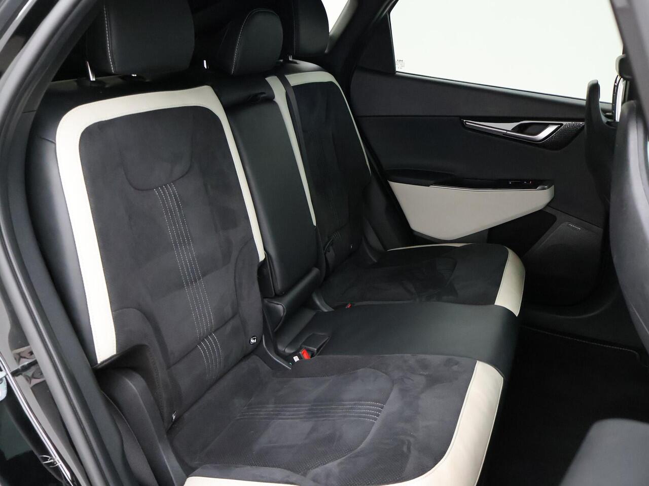 KIA EV6 GT-LINE 77.4 kWh + SCHUIFDAK | MERIDIAN | HEAD-UP | STOELVENTILATIE | STOEL/STUURVERWARMING