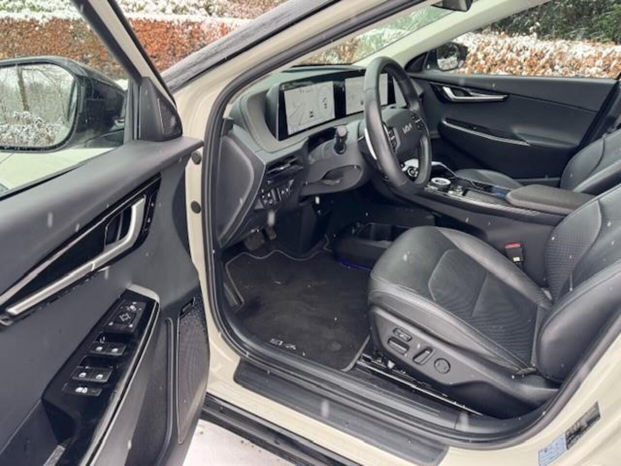 KIA EV6 PLUS 77.4KWH SOH 97,7% TREKHAAK/ LEER ACARPLAY/LED/FABRIEKSGARANTIE