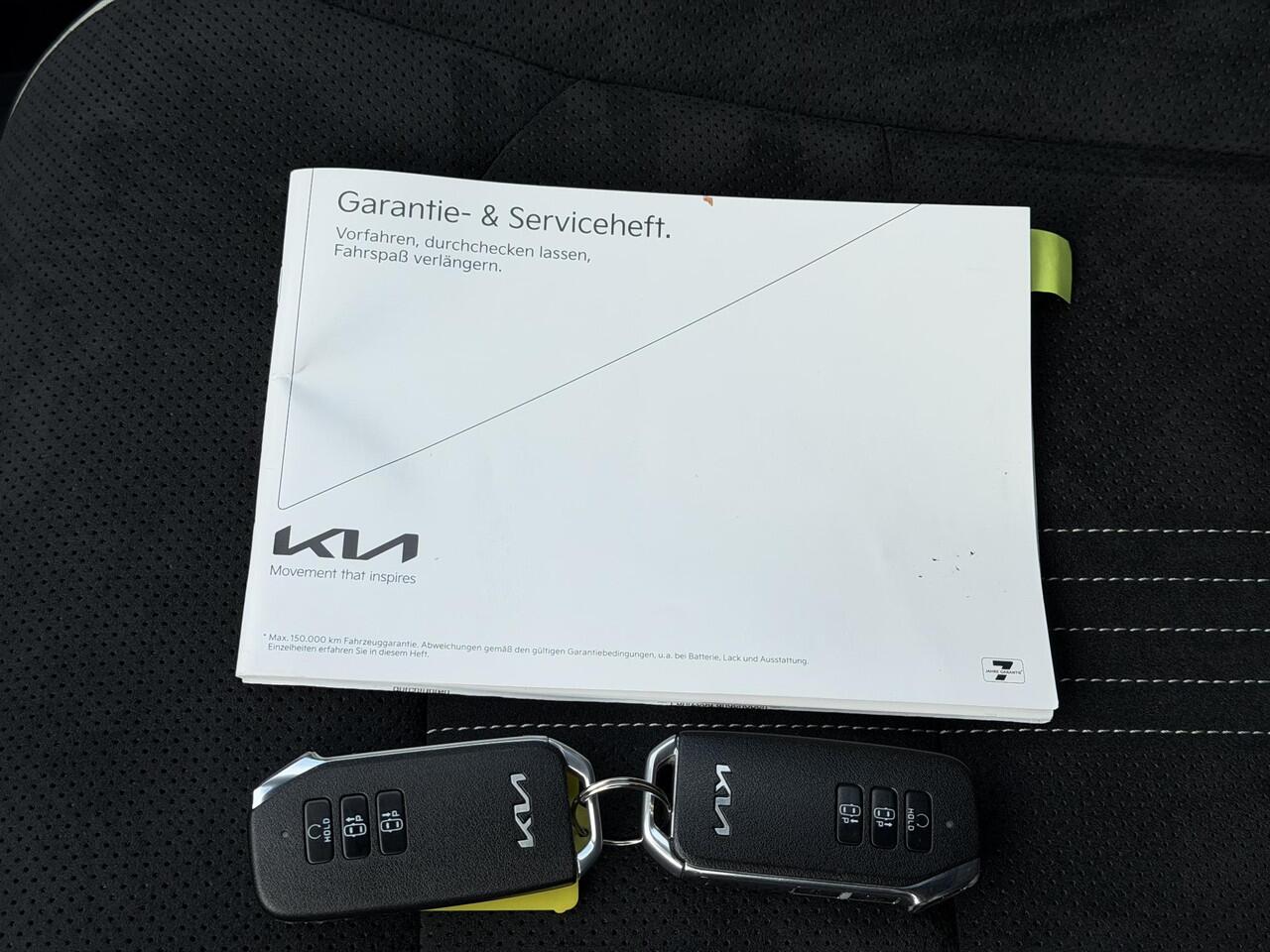 KIA EV6 GT-Line AWD 77.4 kWh / 325 Pk / SOH 99% / Fabrieksgarantie tot 12-2028 / Dealer Onderhouden / HUD / 360 Camera / Dodehoek / Navigatie / Apple Carplay & Android Auto / Stoelverwarming & Stuurwielverwarming / Stoelventilatie / Elektr. Stoelen / Meridian Sur