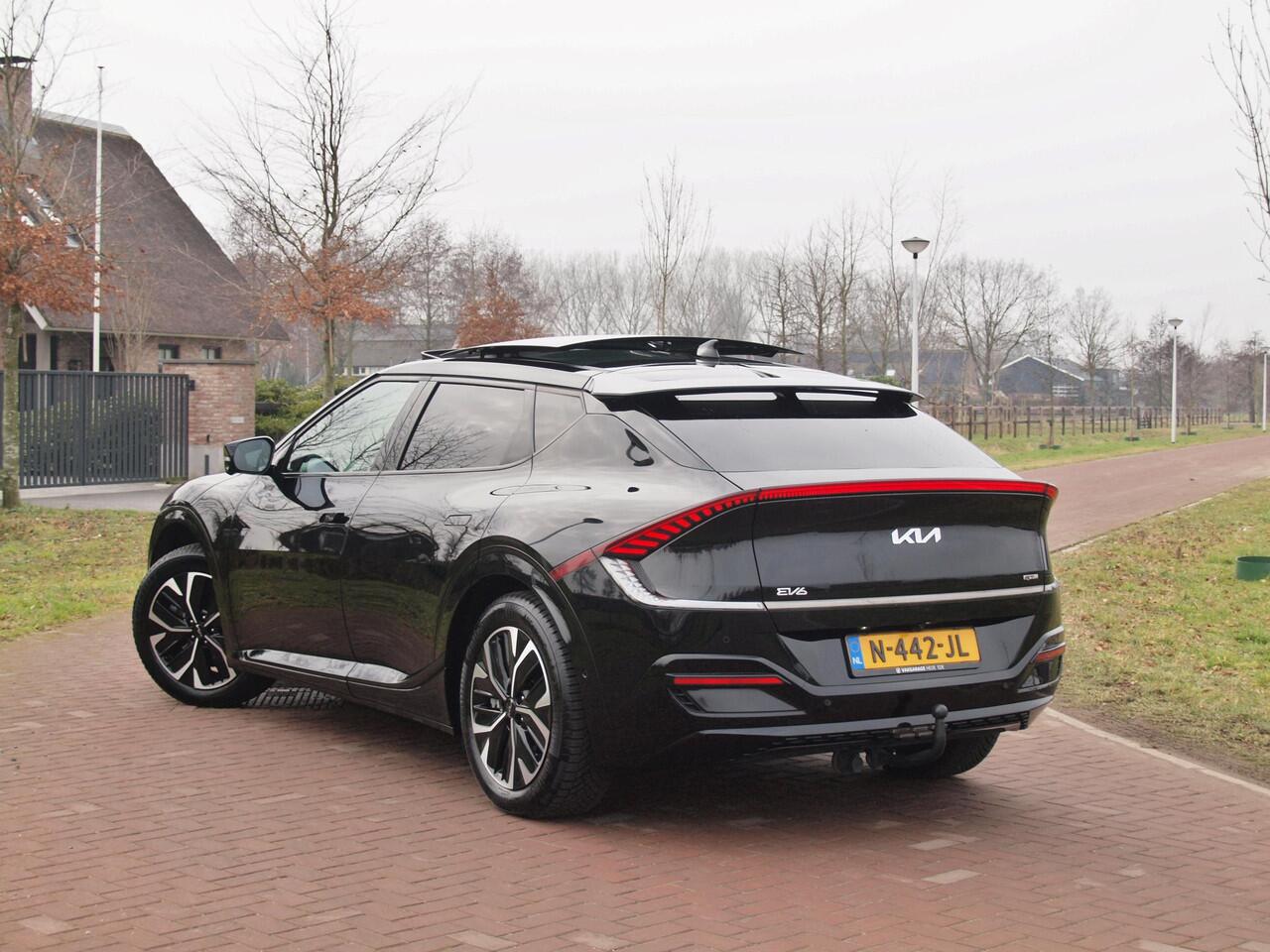 KIA EV6 GT-Line 77.4 kWh | SOH 92% | Panoramadak | Camera | Trekhaak | Apple Carplay | Cruise Control |