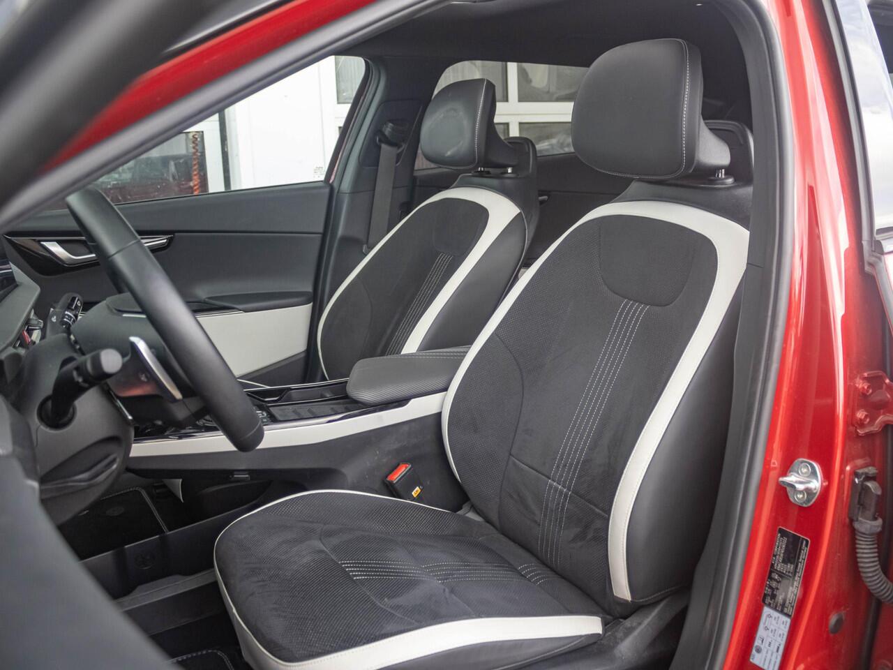 KIA EV6 GT-Line 77.4 kWh schuifkanteldak l Stoelverwarming en stoel ventilatie l Meridian soundsysteem