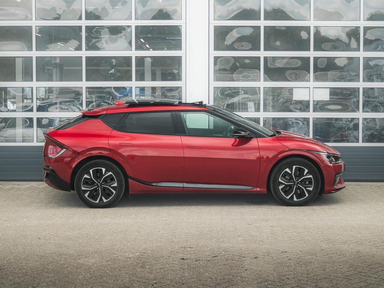 KIA EV6 GT-Line 77.4 kWh schuifkanteldak l Stoelverwarming en stoel ventilatie l Meridian soundsysteem