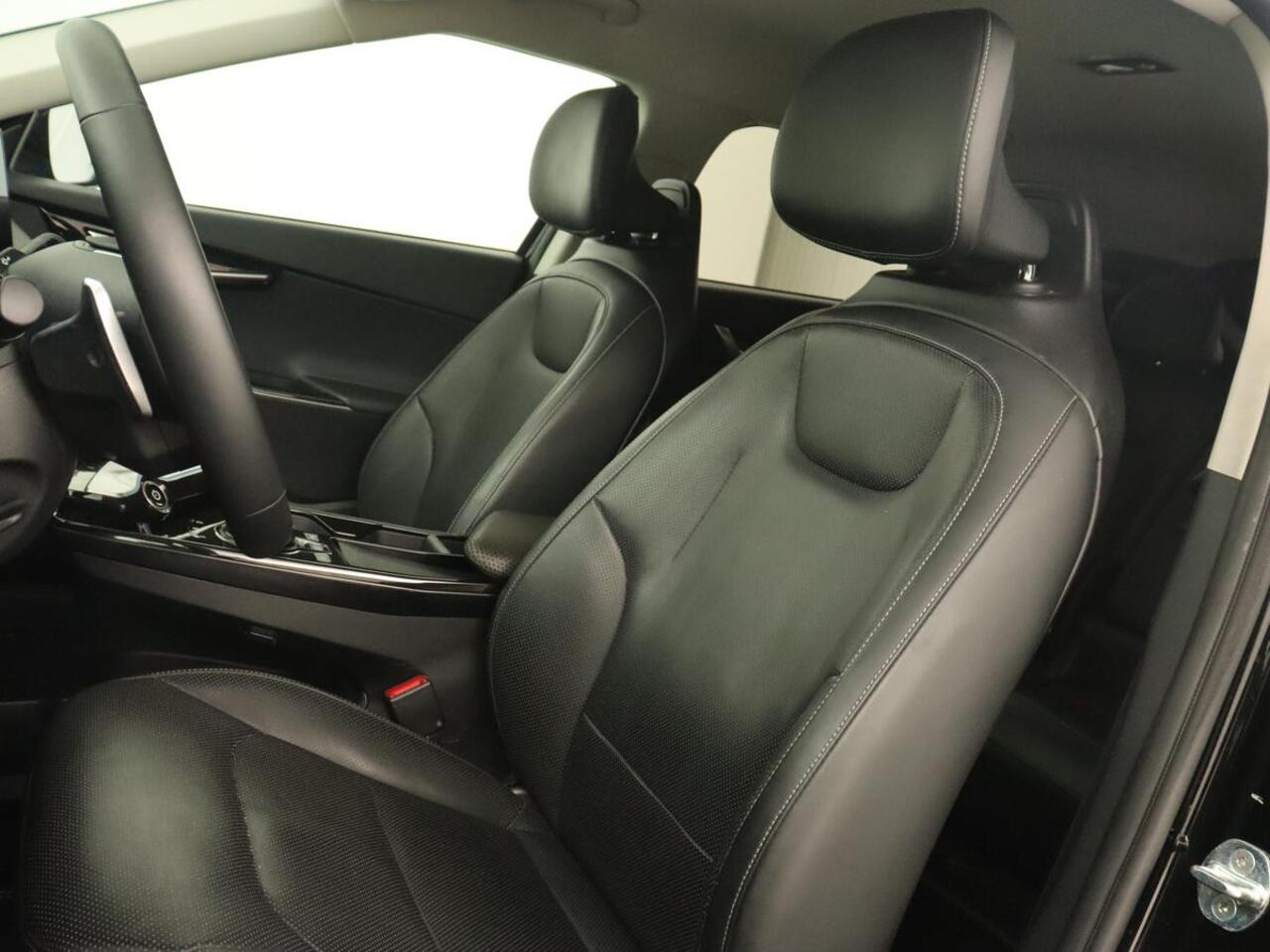 KIA EV6 Plus 58 kWh | Stoelventilatie | Leder | Warmtepomp | Adaptive cruise | Carplay | Camera | Stoel & stuurverwarming | 19'' | Sfeerverlichting | Navigatie | Keyless