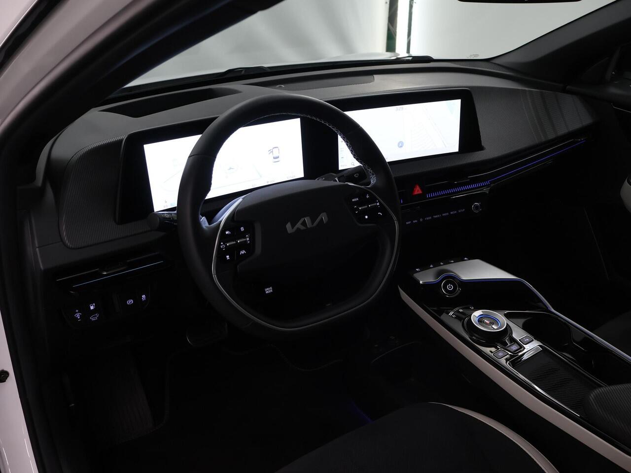 KIA EV6 GT-Line AWD 77.4 kWh | SOH 97% | Panoramadak | Navigatie | Head Up | Parkeercamera | Stoelverwarming/verkoeling | Keyless Go | Trekhaak |