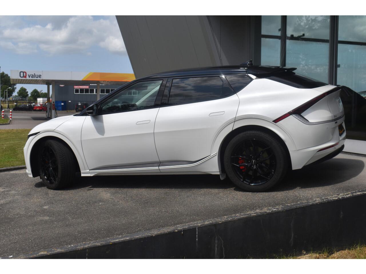 KIA EV6 58 KWH BLACK EDITION