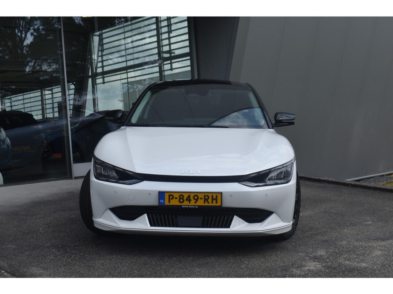 KIA EV6 58 KWH BLACK EDITION