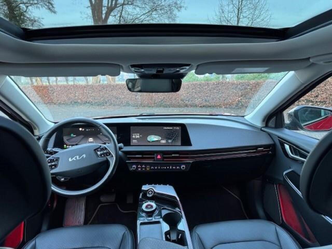 KIA EV6 Plus Advanced 77.4KWH SOH 100%/Thaak/Pano/Leer/ACarplay/Navi/Fabrieksgarantie