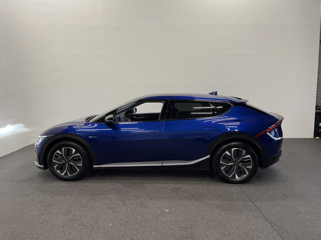 KIA EV6 Air 58 kWh Airco ECC Navi Carplay Adaptive Cruise Control 19" LM Velgen Full LED PDC VA + Camera