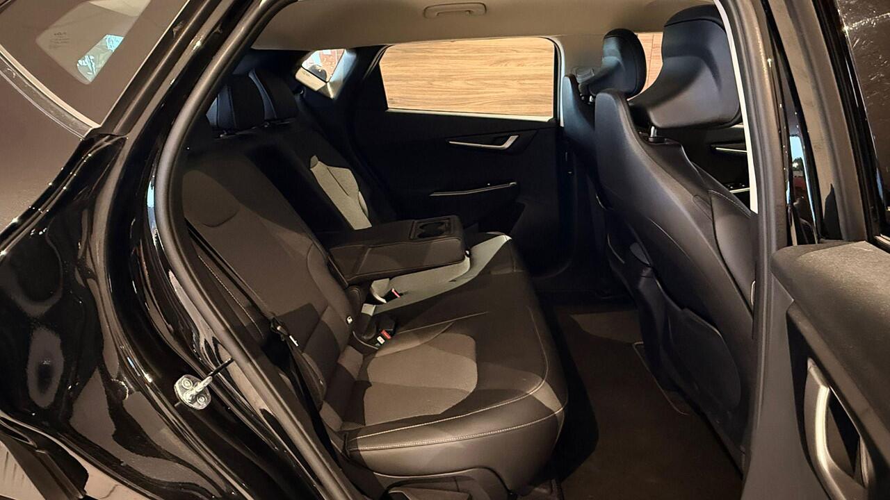 KIA EV6 Edition Advanced 77.4 kWh + STUURVERWARMING / CAMERA / CARPLAY