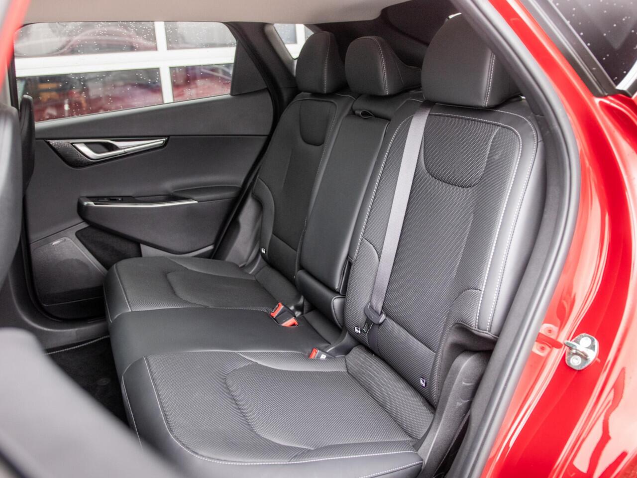 KIA EV6 Plus 58 kWh | SOH 98,1% | Clima | Adapt. Cruise | Camera | Apple Carplay | Stoel, Stuur & Achterbank Verw. | Warmtepomp | Navi | 19" | Keyless | Elektr. A-klep | BSM