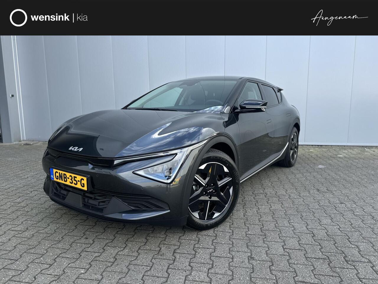 KIA EV6 Light Edition 63 kWh Elektromotor 125kW (A) | Stoel / stuurverwarming | Adaptive cruise controle | Parkeercamera / sensoren voor en achter |