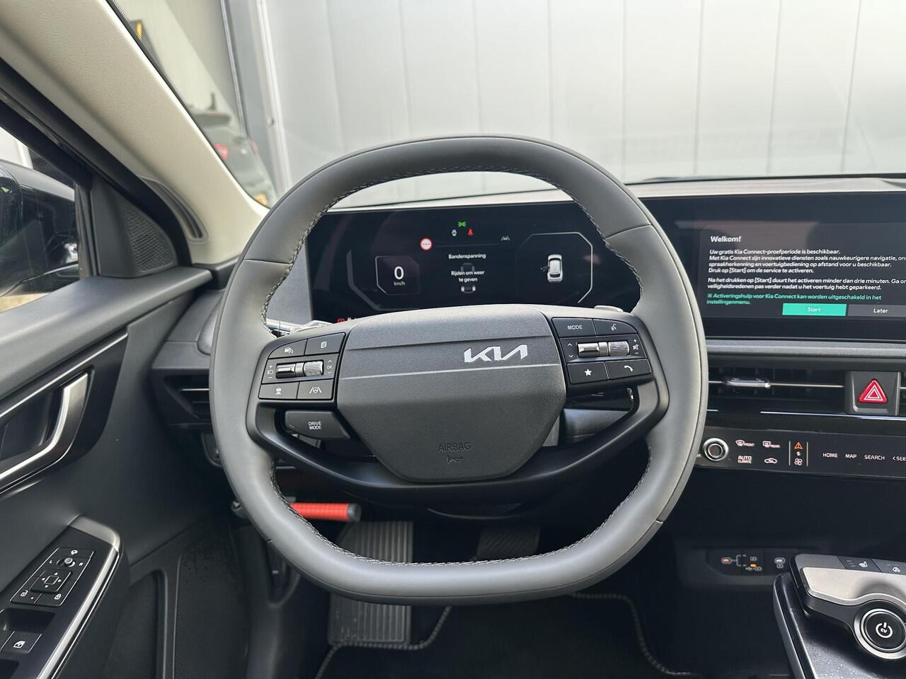 KIA EV6 Light Edition 63 kWh Elektromotor 125kW (A) | Stoel / stuurverwarming | Adaptive cruise controle | Parkeercamera / sensoren voor en achter |