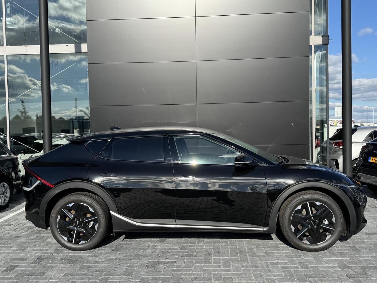 KIA EV6 Light Edition 63 kWh | Demo | Stoel/Stuurwielverwarming | Navigatie | Parkeercamera | Climate Control |