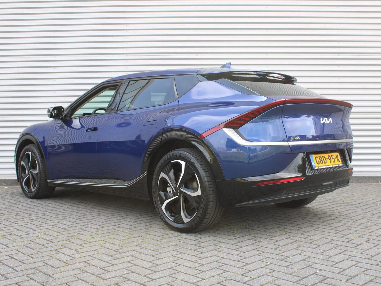 KIA EV6 Edition Advanced 77.4 kWh | Stuur-/stoelverwarming | BTW | Camera | Cruise adapt. | Elektr. achterklep + stoelbediening | 20" LM | 17% bijtelling |