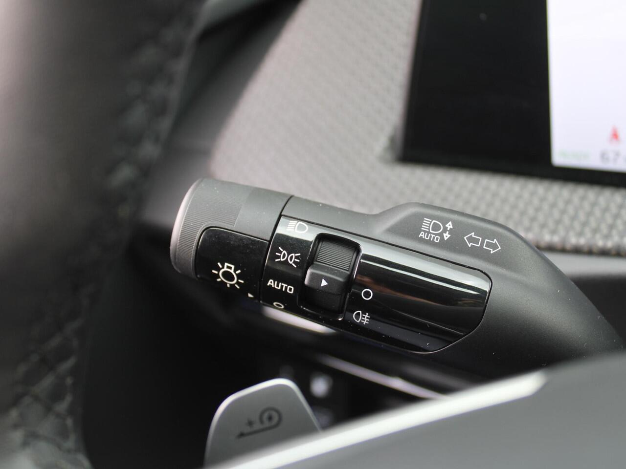 KIA EV6 Edition Advanced 77.4 kWh | Stuur-/stoelverwarming | BTW | Camera | Cruise adapt. | Elektr. achterklep + stoelbediening | 20" LM | 17% bijtelling |