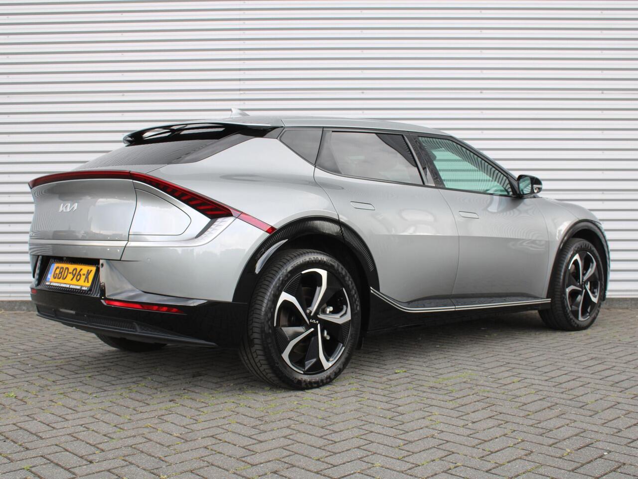 KIA EV6 Edition Advanced 77.4 kWh | Stuur-/stoelverwarming | BTW | Camera | Cruise adapt. | Elektr. achterklep + stoelbediening | 20" LM | 17% bijtelling |