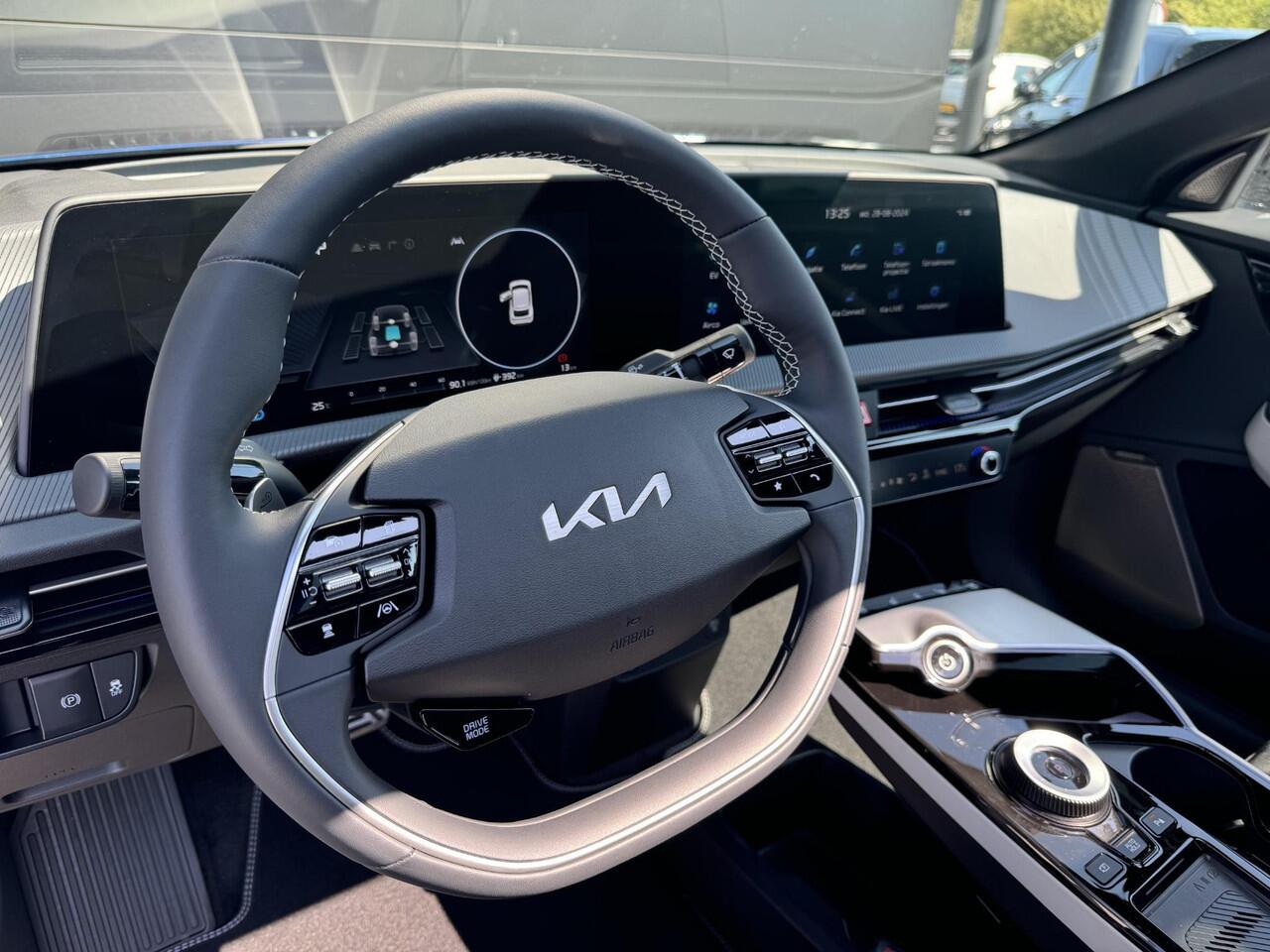 KIA EV6 GT-Line AWD 77.4 kWh | 360 Camera | Stoel- en stuurwielverwarming | Stoelventilatie | Elektrisch Panoramadak | 20 inch
