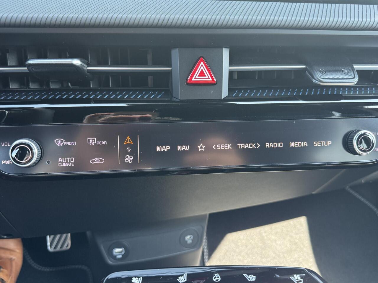 KIA EV6 GT-Line AWD 77.4 kWh | 360 Camera | Stoel- en stuurwielverwarming | Stoelventilatie | Elektrisch Panoramadak | 20 inch