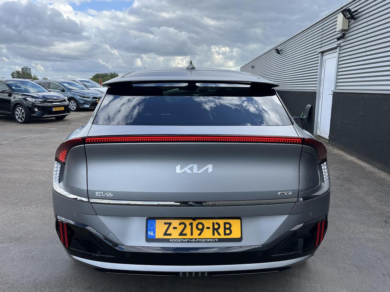 KIA EV6 GT AWD 77.4 kWh Unieke auto! Slechts 500KM! 585 PK!