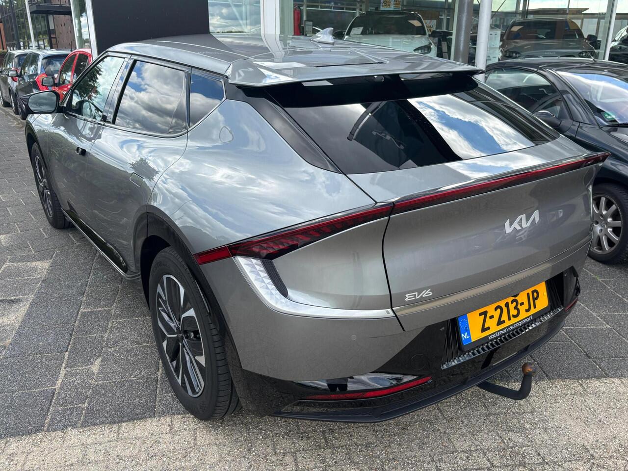 KIA EV6 Plus 77.4 kWh | Trekhaak | 800 Volt | Stoelventilatie/Verwarming | Adaptieve Cruise Control | Climate Control | Enz..