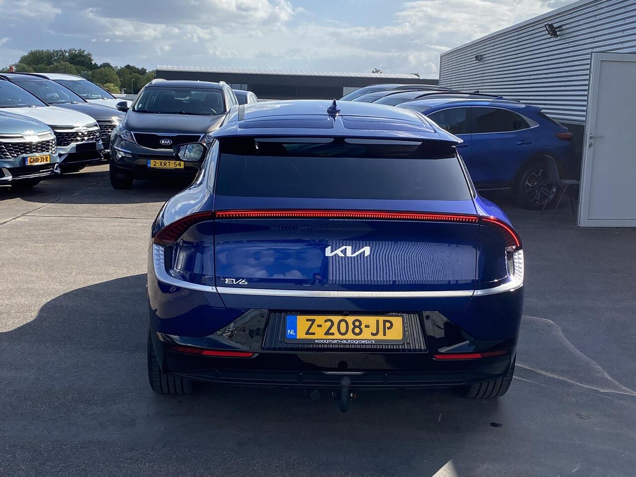 KIA EV6 Plus 77.4 kWh Trekhaak 13-polig, stoel ventilatie, stuur- & stoelverwarming, achterbank verwarmd, parkeersensoren, adaptieve cruise control, navigatie Apple CarPlay/Android Auto