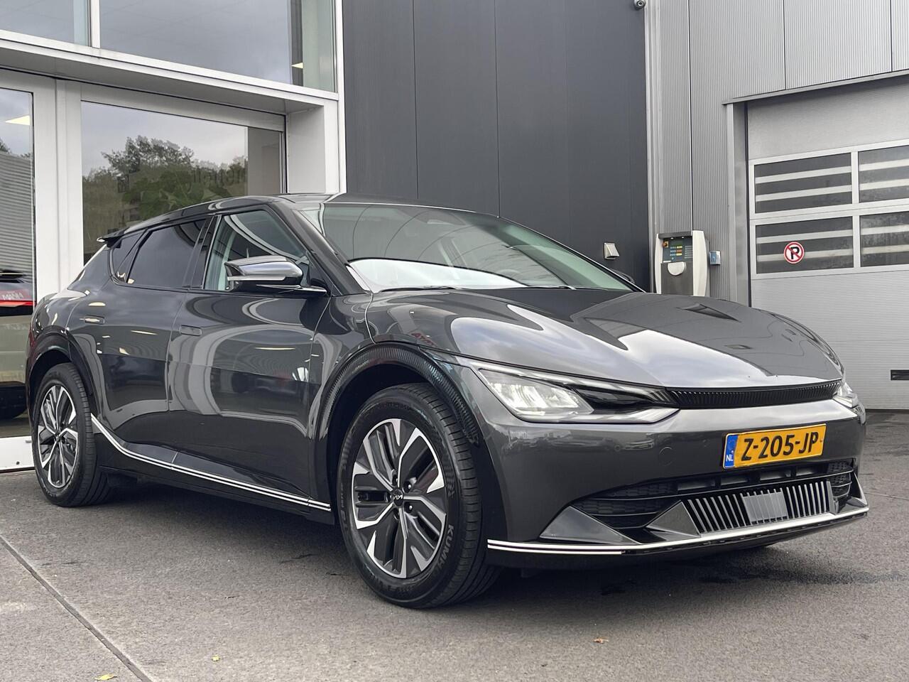 KIA EV6 Plus 77.4 kWh Trekhaak 13-polig, stoel ventilatie, stuur- & stoelverwarming, achterbank verwarmd, parkeersensoren, adaptieve cruise control, navigatie Apple CarPlay/Android Auto