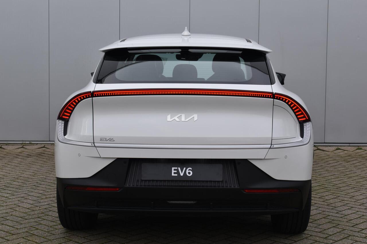 KIA EV6 Light 58 kWh | Apple Carplay | LED koplampen | Achteruitrijcamera| Navigatiesysteem |