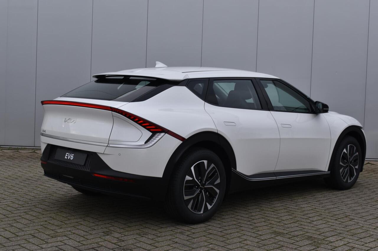 KIA EV6 Light 58 kWh | Apple Carplay | LED koplampen | Achteruitrijcamera| Navigatiesysteem |