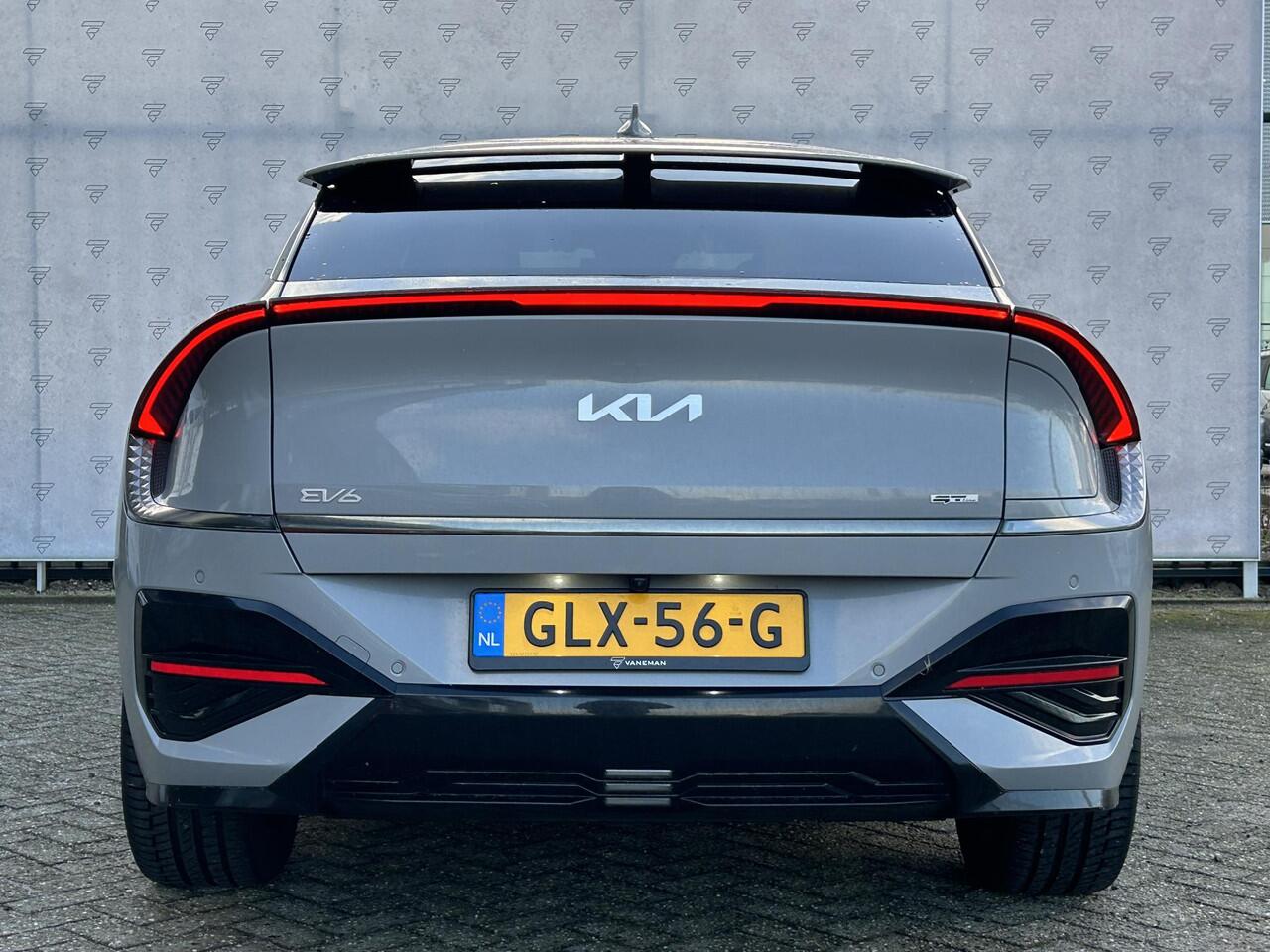 KIA EV6 GT Line 84 kWh Automaat | Pano | HUD | MeridianSound | 360-Camera | Alcantara/Leder | Memory Seats | Stoelverkoeling | Apple Carplay & Android Auto |