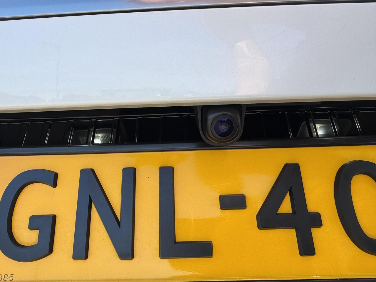 KIA EV6 Edition Advanced 77.4 kWh , Parelmoerwit, 800V, Verwarmbare voorstoelen, BTW-auto, Enz...