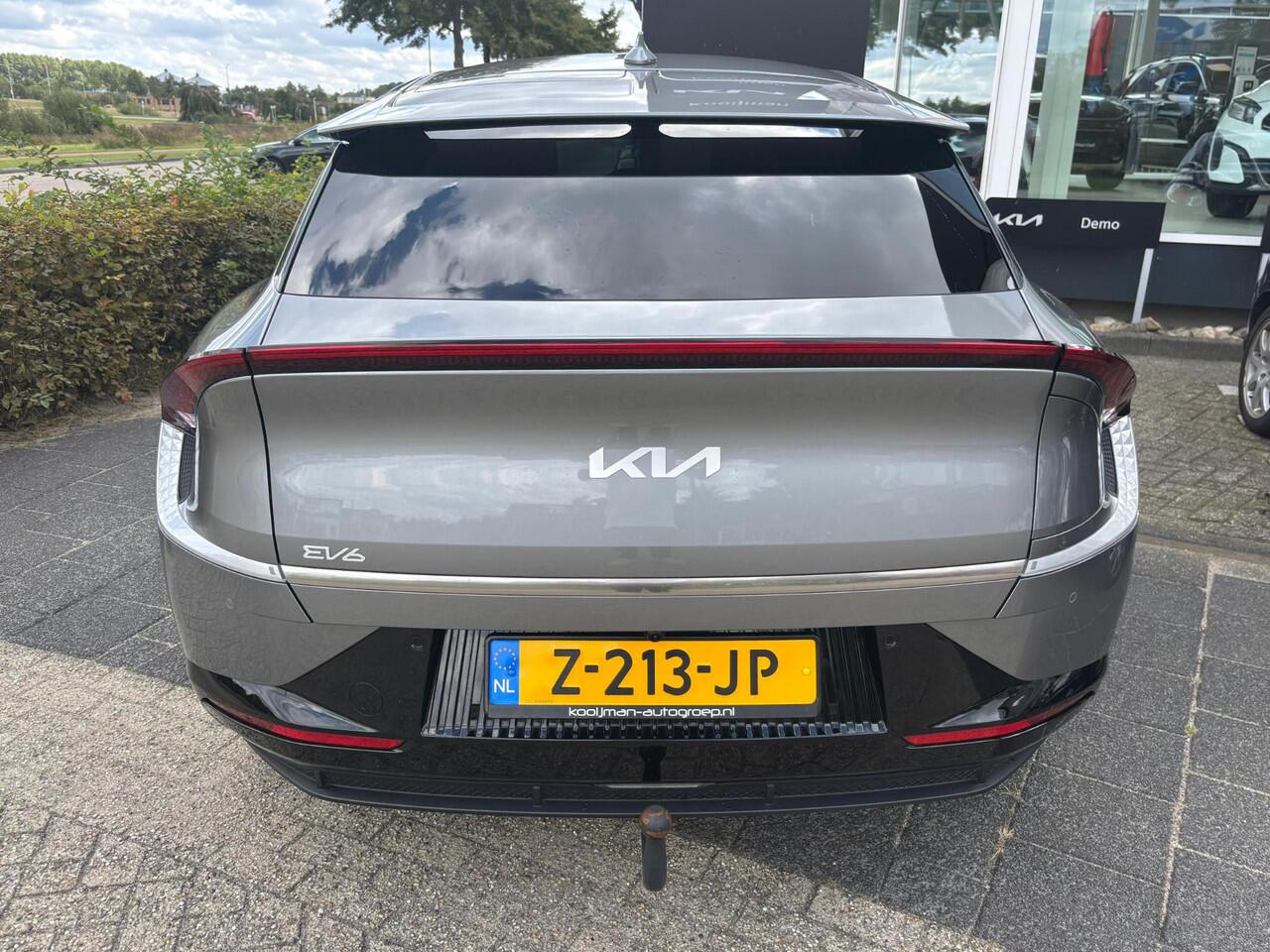 KIA EV6 Plus 77.4 kWh Trekhaak, 800 Volt, Stoelventilatie/verwarming, Warmtepomp, BTW-Auto, Lederen bekleding, Enz..