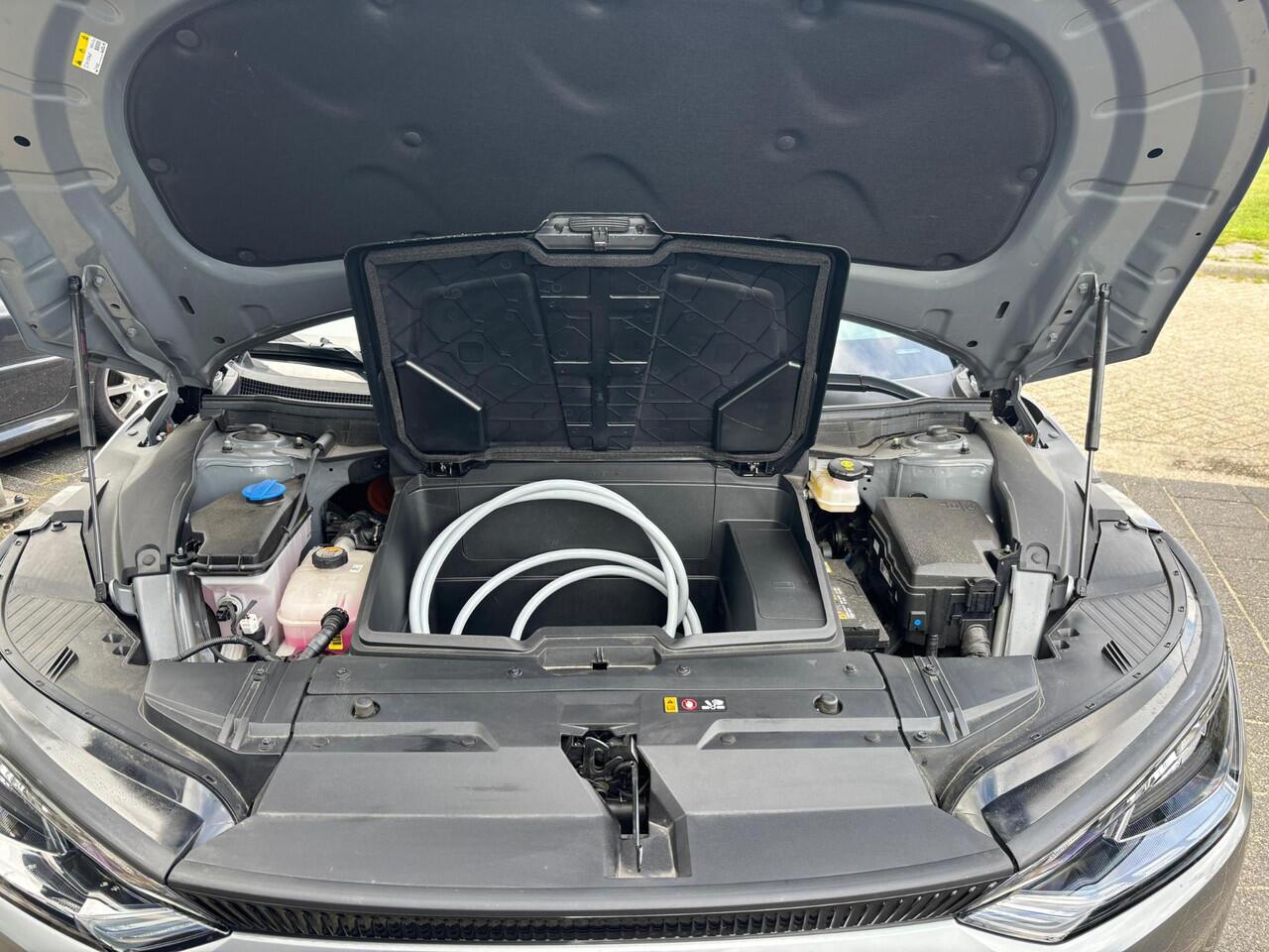 KIA EV6 Plus 77.4 kWh Trekhaak, 800 Volt, Stoelventilatie/verwarming, Warmtepomp, BTW-Auto, Lederen bekleding, Enz..