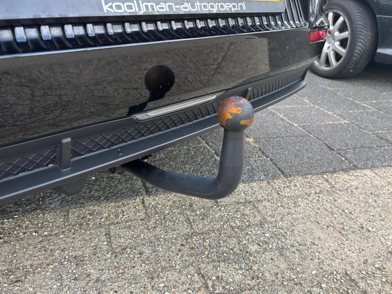 KIA EV6 Plus 77.4 kWh Trekhaak, 800 Volt, Stoelventilatie/verwarming, Warmtepomp, BTW-Auto, Lederen bekleding, Enz..