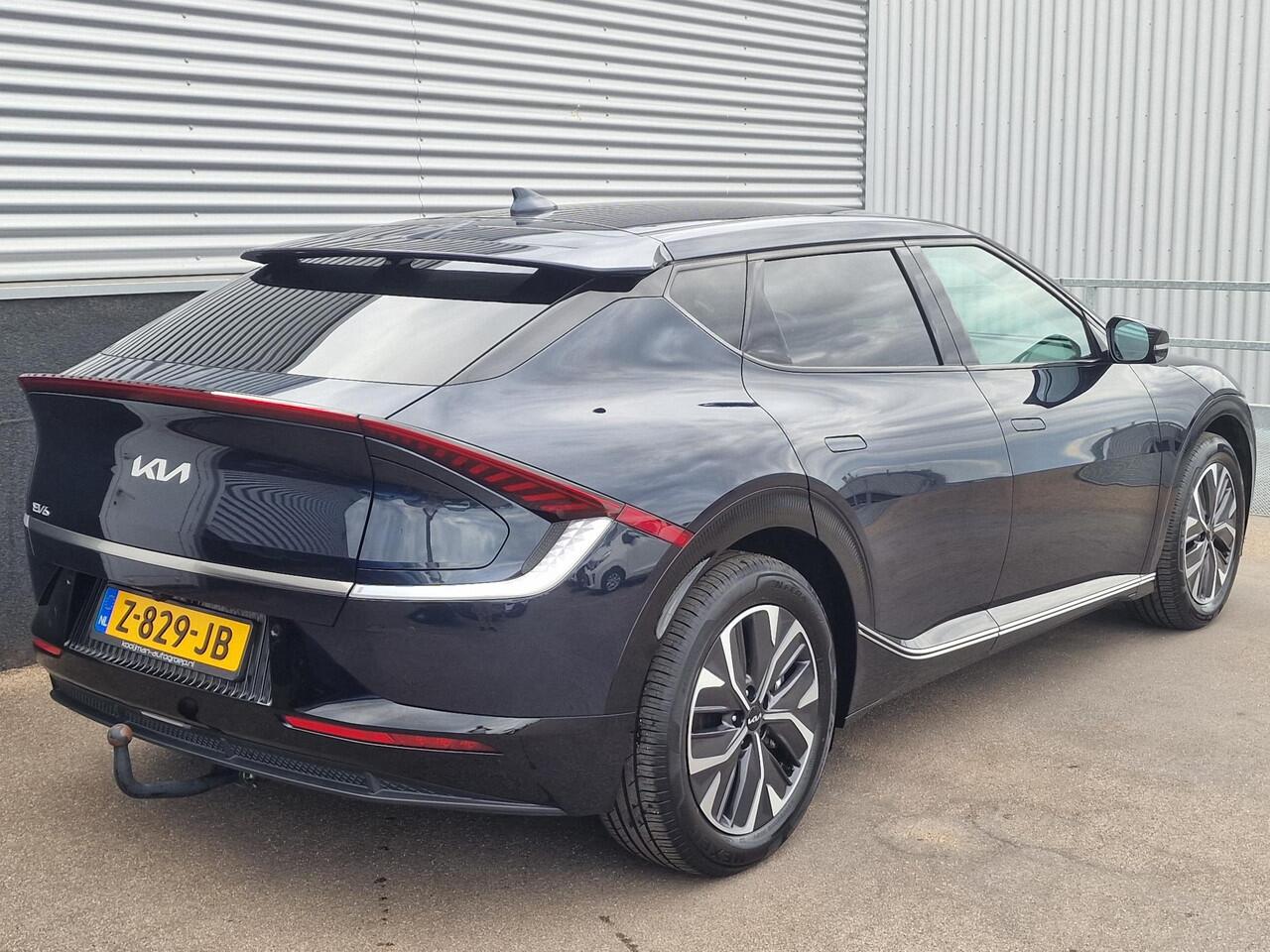 KIA EV6 Plus 77.4 kWh Trekhaak, BTW-auto! 1e eign. NL-auto! SOH 100%, Navigatie, Stoelkoeling, Stoelverwarming, Stuurwiel verwarmd, Dodehoekdetectie, Leder, LED, Elek. bestuurdersstoel