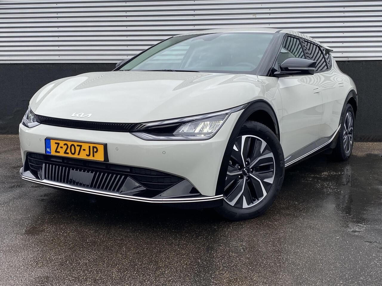 KIA EV6 Plus 77.4 kWh Stoel- & stuurverwarming, navigatie, dodehoekdetectie, Apple CarPlay/Android Auto, keyless, parkeersensoren, seat memory, achterbank verwarmd