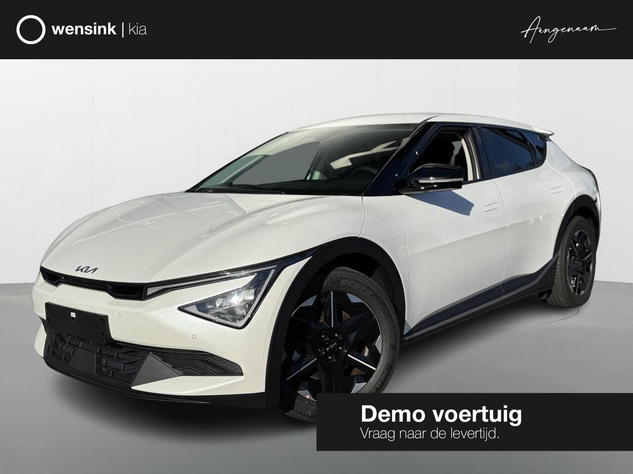 KIA EV6 Light Edition 63.0kWh | Trekhaak | Stoel/Stuurwielverwarming | Navigatie | Climate Control | Parkeercamera |