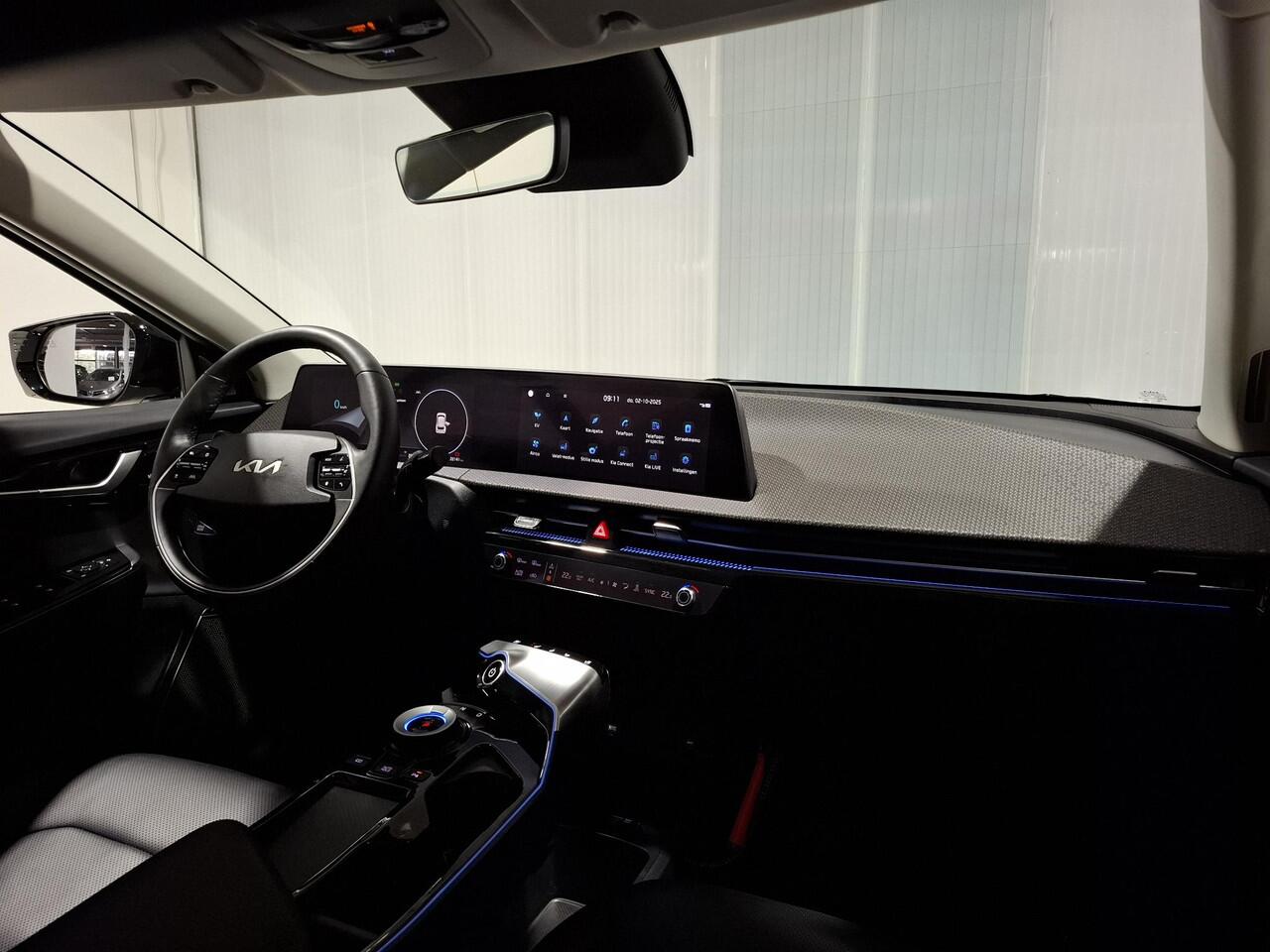 KIA EV6 Plus 77.4 kWh Trekhaak, Btw auto, NL auto, Apple Carplay/Android Auto, Navigatie, Stoel en stuur verwarming.