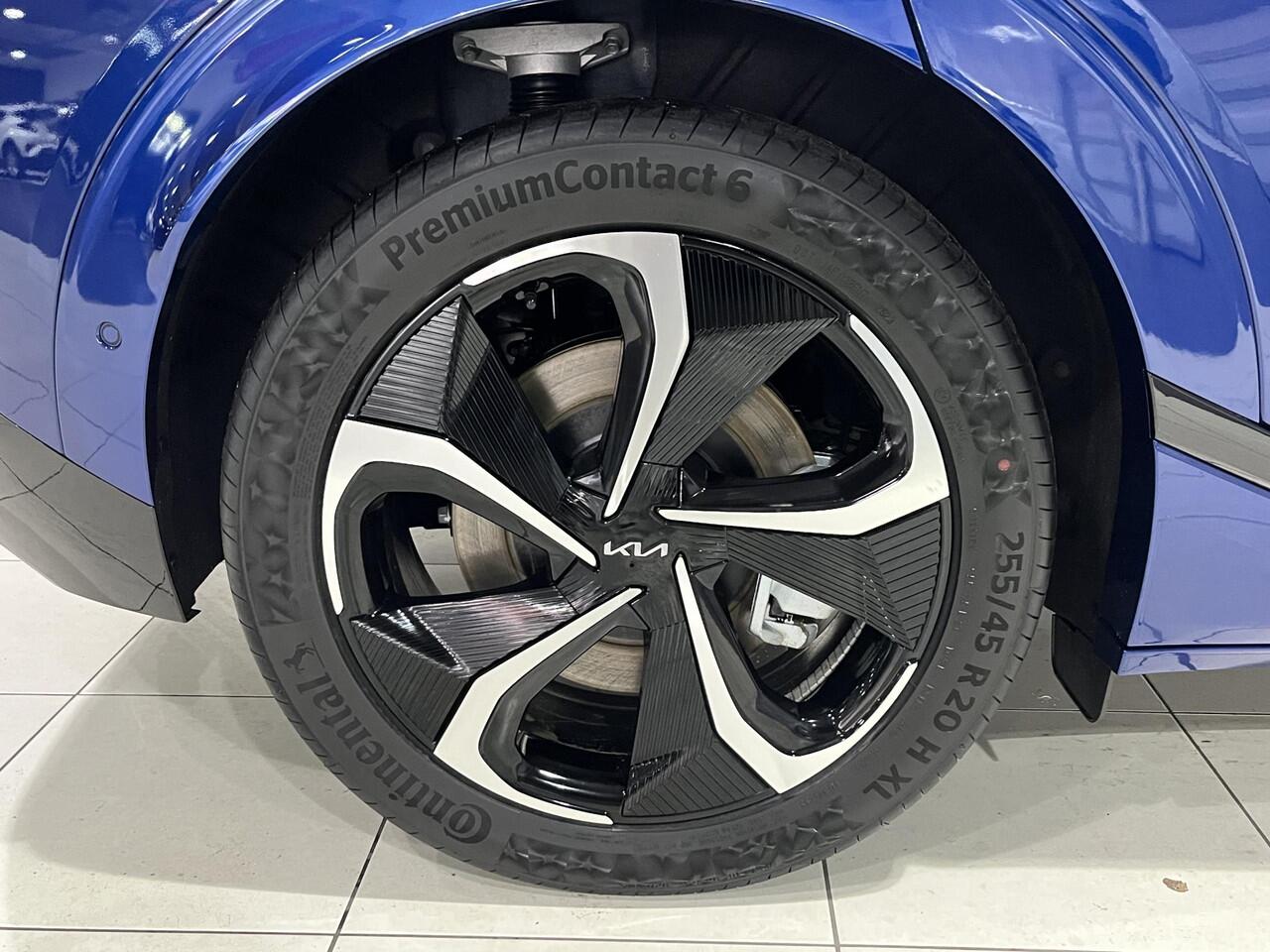 KIA EV6 GT-Line AWD 77.4 kWh 325PK, 360° Camera, Stoel en Stuur verwarming, Apple Carplay/Android Auto, Navigatie.