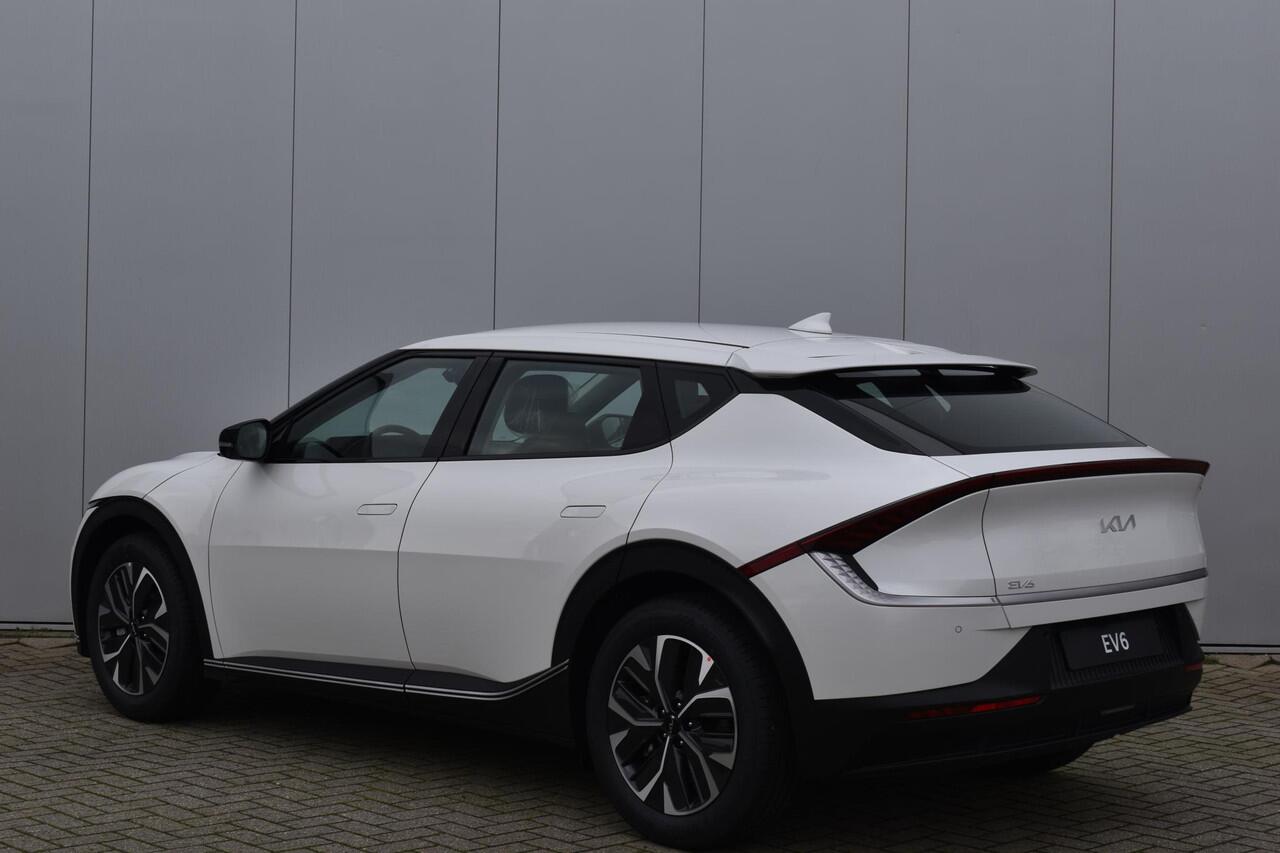 KIA EV6 Light 58 kWh | Apple Carplay | LED koplampen | Achteruitrijcamera| Navigatiesysteem |