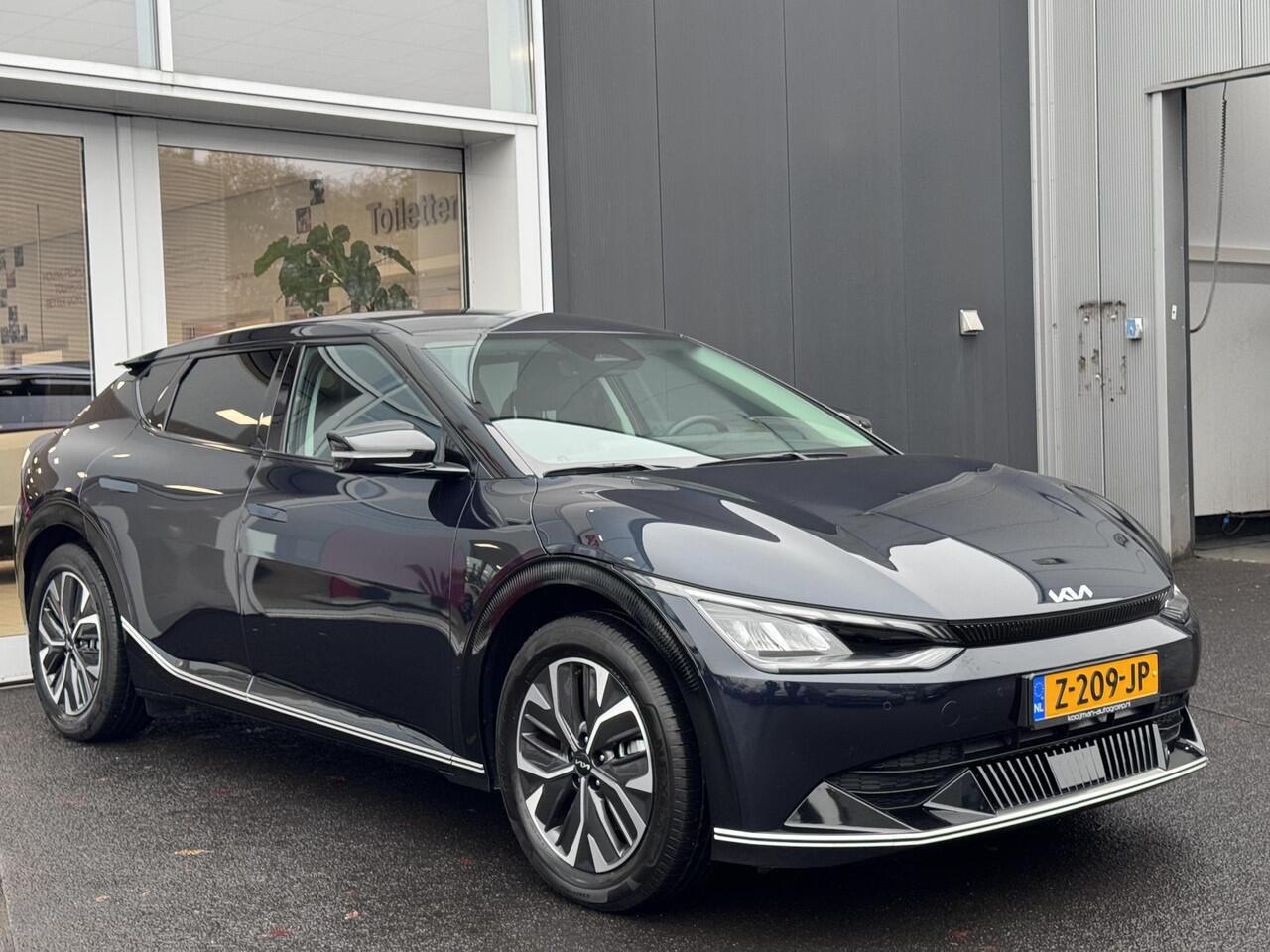 KIA EV6 Plus 77.4 kWh Trekhaak 13-polig, stoel ventilatie, stuur- & stoelverwarming, achterbank verwarmd, parkeersensoren, adaptieve cruise control, navigatie Apple CarPlay/Android Auto