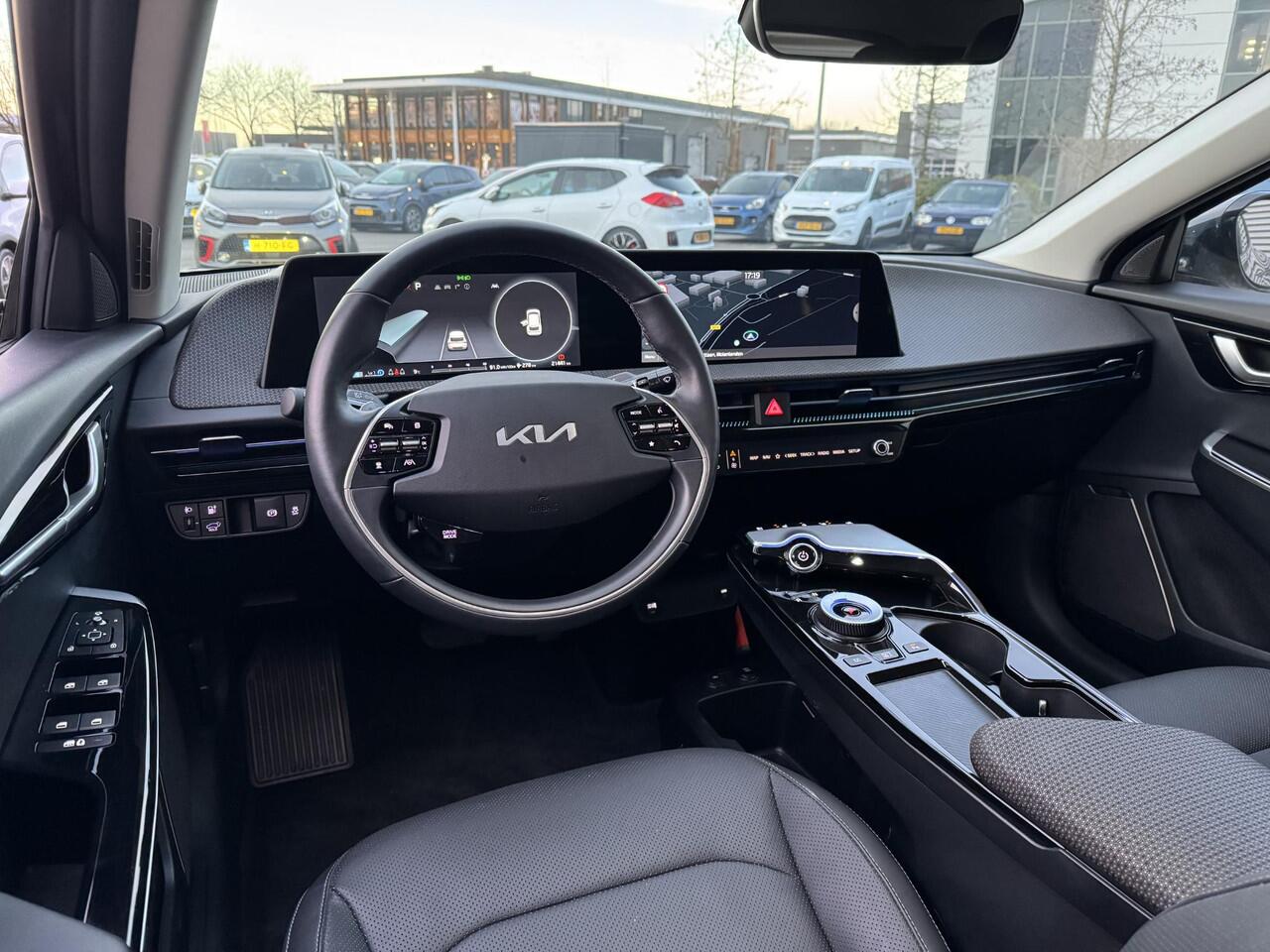 KIA EV6 Plus 77.4 kWh Trekhaak | 1e Eigenaar BTW Auto | 800v laden | Stoelkoeling & Stoel- + StuurVerwarming