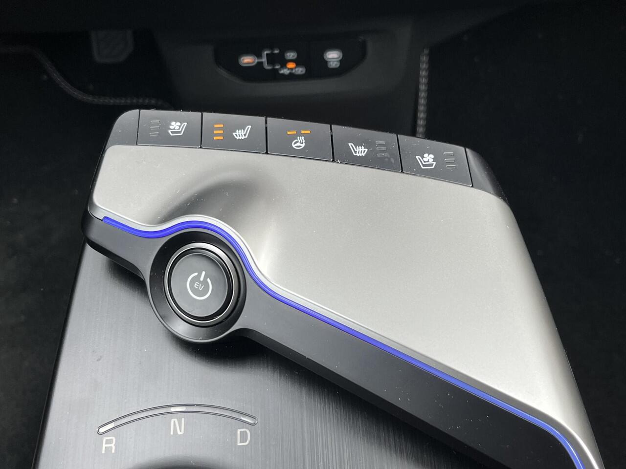 KIA EV6 Plus 84 kWh | Elekt. Stoelverstelling met geheugen | Stoelventilatie | Stoel/Stuurwielverwarming | Achterbank Verwaming | Elekt. Achterklep | Dodehoek Assistent |