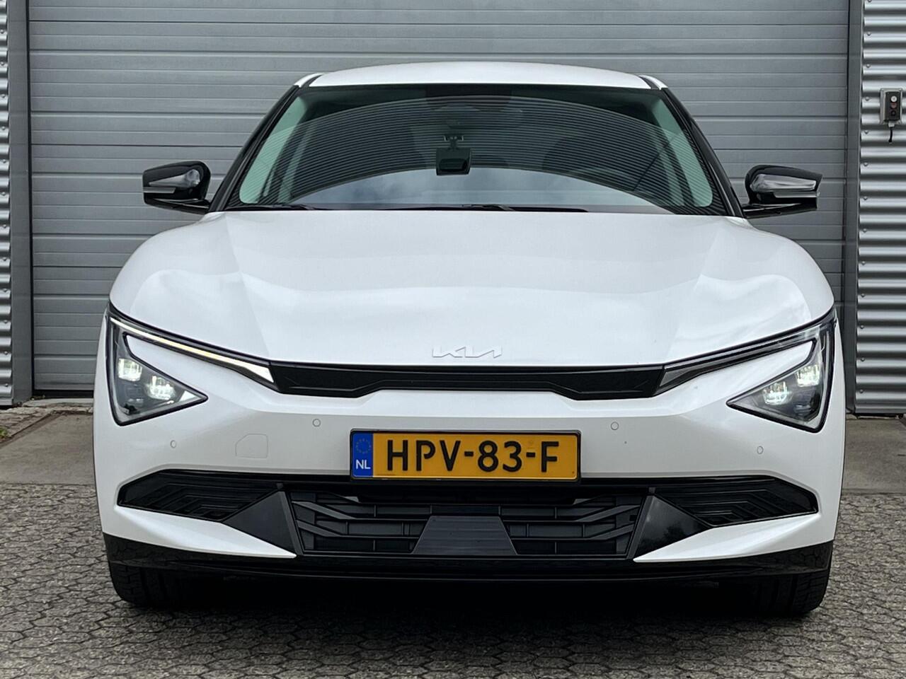 KIA EV6 Plus 84 kWh | Elekt. Stoelverstelling met geheugen | Stoelventilatie | Stoel/Stuurwielverwarming | Achterbank Verwaming | Elekt. Achterklep | Dodehoek Assistent |