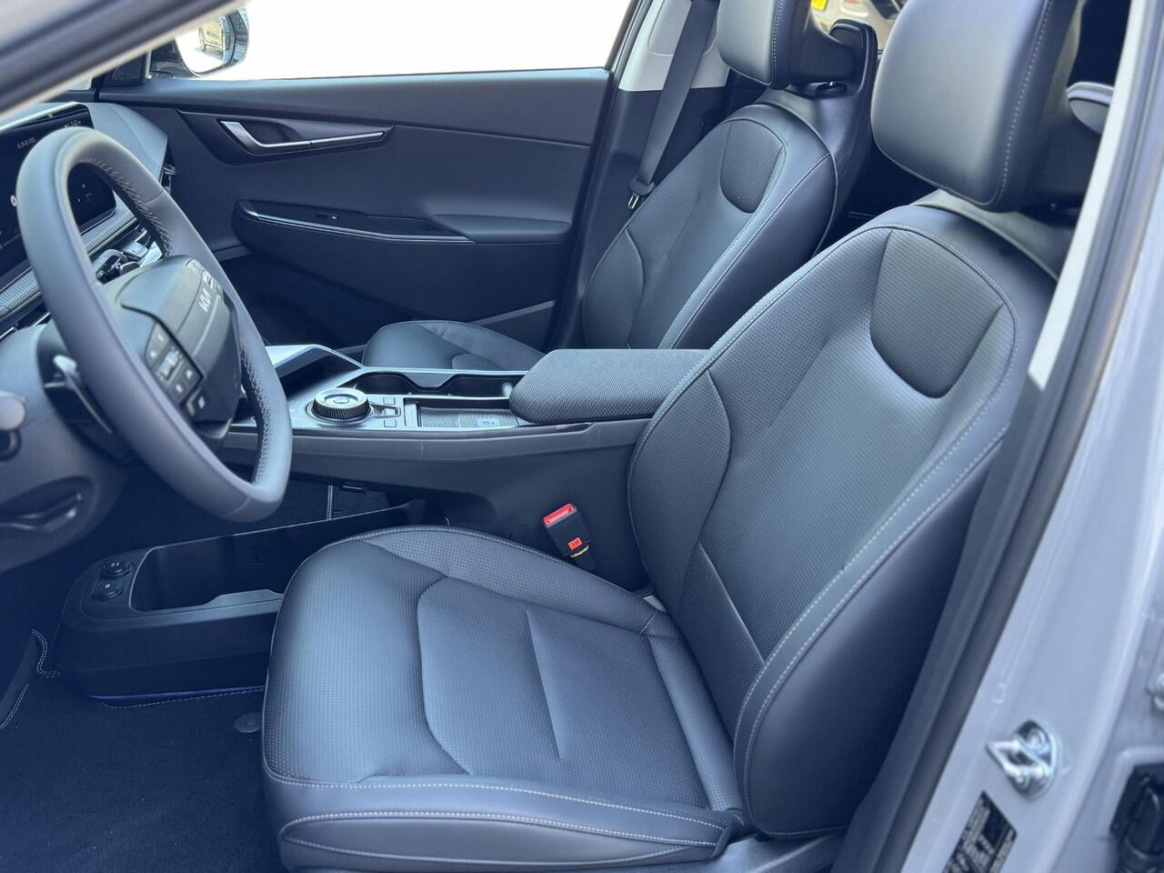 KIA EV6 Plus Advanced 84 kWh | ¤3000.- inruilvoordeel | Elektrisch glazen schuif-/kanteldak | Stoelventilatie | Elektrische achterklep | 360 camera