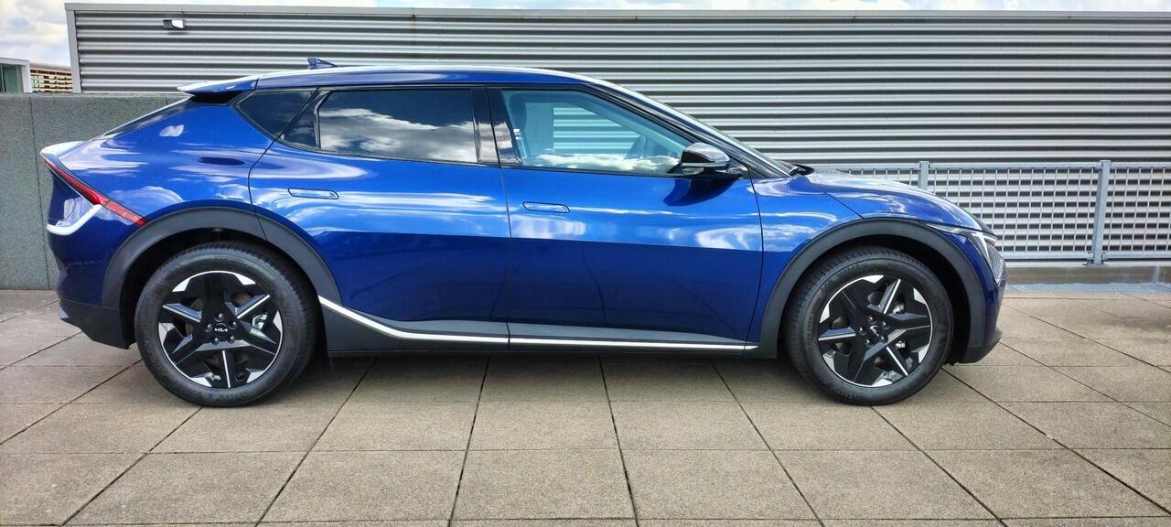 KIA EV6 Light Edition 63 kWh Stoel + Stuur verwarming / Navigatie / Camera