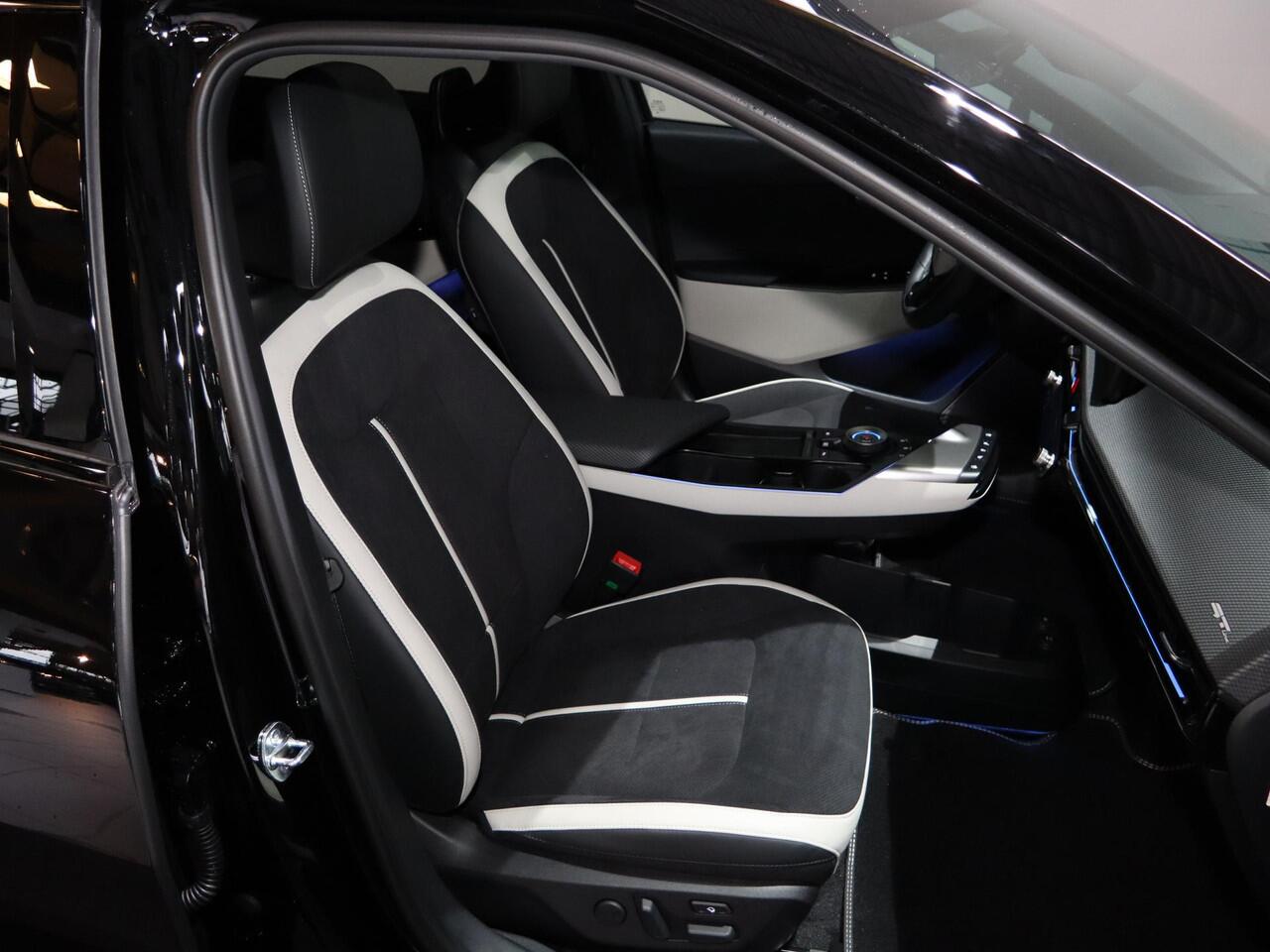 KIA EV6 GT-Line 84 kWh Kia EV6 GT-Line pano 84.0kWh Elektromotor 168kW (A)