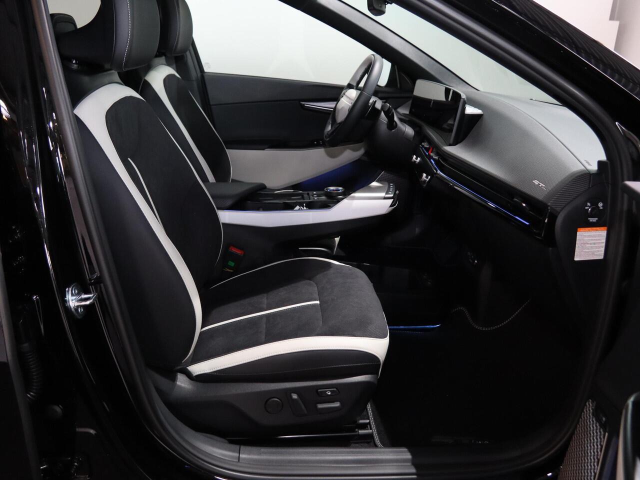 KIA EV6 GT-Line 84 kWh Kia EV6 GT-Line pano 84.0kWh Elektromotor 168kW (A)